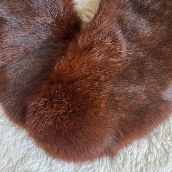 VINTAGE Reddish brown real fur collar~stole~ Wrap~Gadsby~flapper~1920s style - Picture 3 of 14